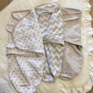 Swaddles